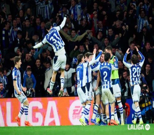 周日,法甲焦点战,南特对阵朗,贪玩娱乐,贪玩娱乐平台,贪玩娱乐官网